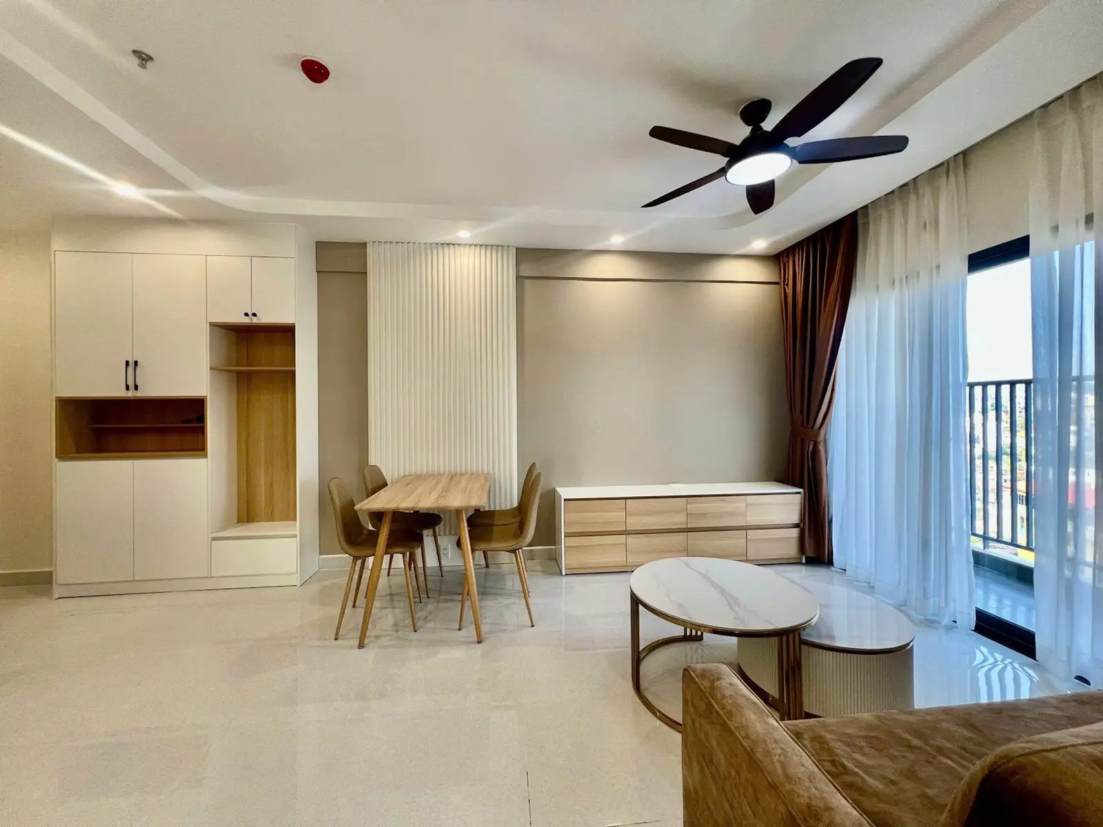 Ảnh thực tế căn hộ Sun Garden A04-12